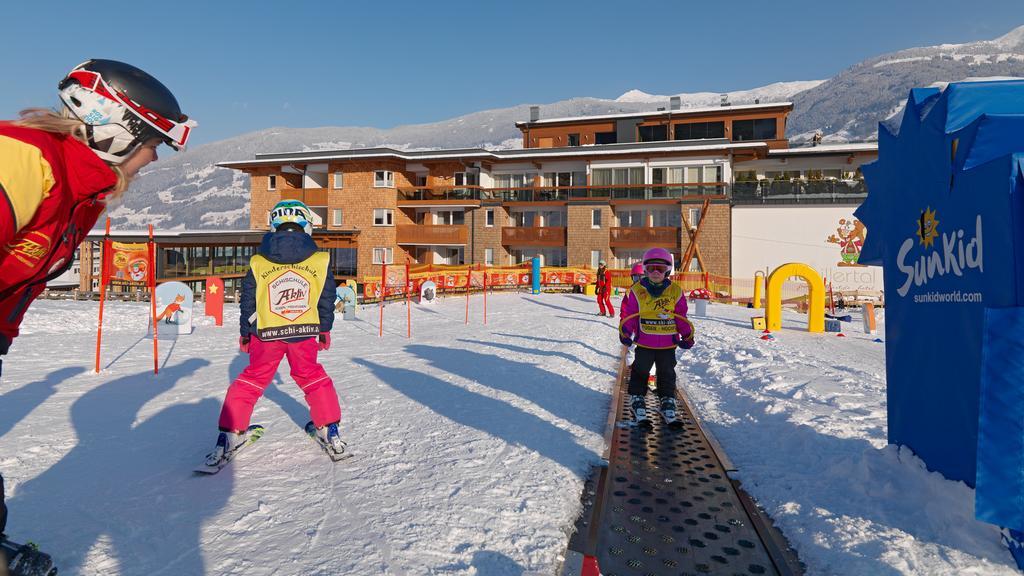 Alpina Zillertal . Family Lifestyle Kinderhotel 푸겐 외부 사진