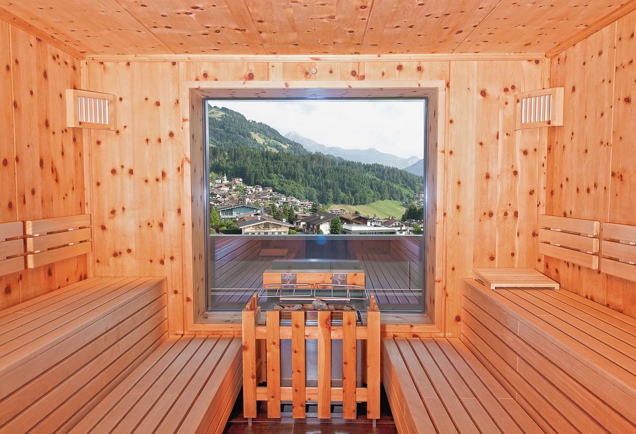 Alpina Zillertal . Family Lifestyle Kinderhotel 푸겐 외부 사진
